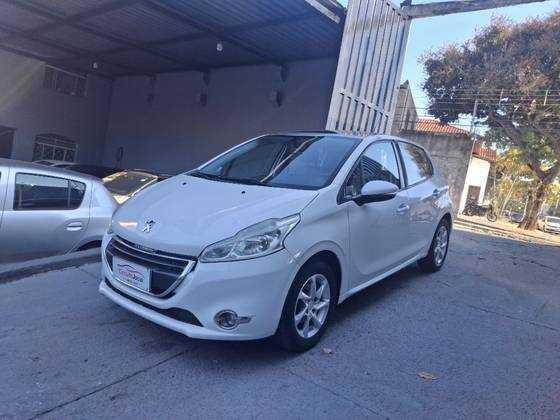 PEUGEOT 208 1.6 ALLURE 16V FLEX 4P AUTOMÁTICO PEUGEOT 208 1.6 ALLURE 16V FLEX 4P AUTOMÁTICO